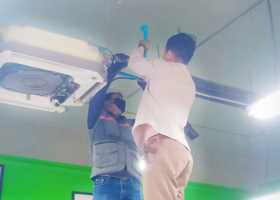 AC Repairing Service