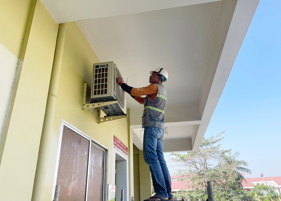 AC installation