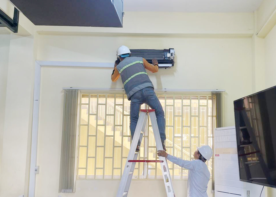 AC installation