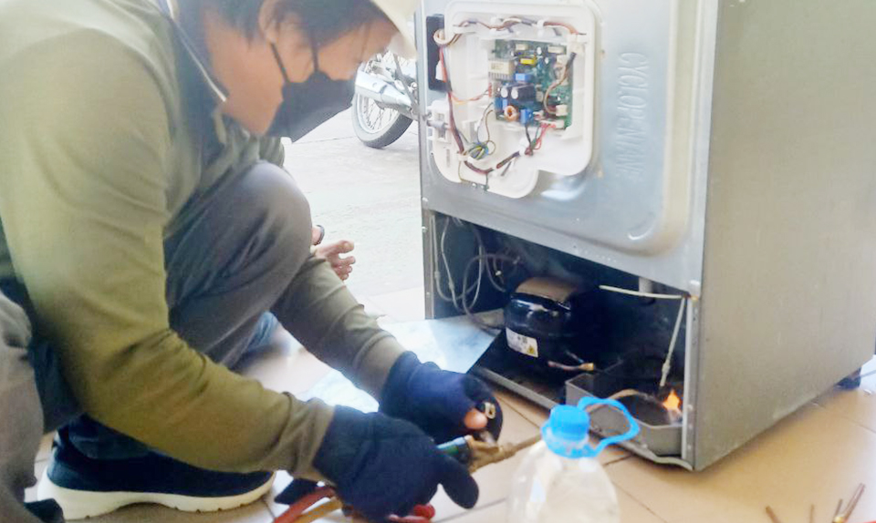 Refrigerator Repair